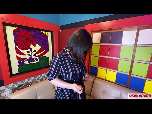 ❤️ Mae cutie Japaneaidd gyda titw mawr yn mastyrbio gyda theganau rhyw ac mae ganddo orgasm. Mae hi'n siarad mewn cyfweliad am ei phrofiad ffycin. Titw tomos enfawr a phus flewog yn cwyno'n uchel. Osakaporn ❤️❌  Porno fb wrthon ni